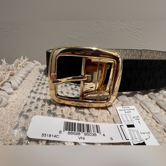 Authentic Michael Kors Women Reversible Belt Size Small White Black - Picture 4 of 12
